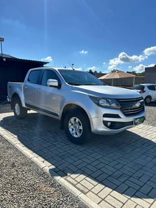 CHEVROLET S10 2.8 LT 4X4 CD 16V TURBO DIESEL 4P MANUAL CHEVROLET S10 2.8 LT 4X4 CD 16V TURBO DIESEL 4P MANUAL